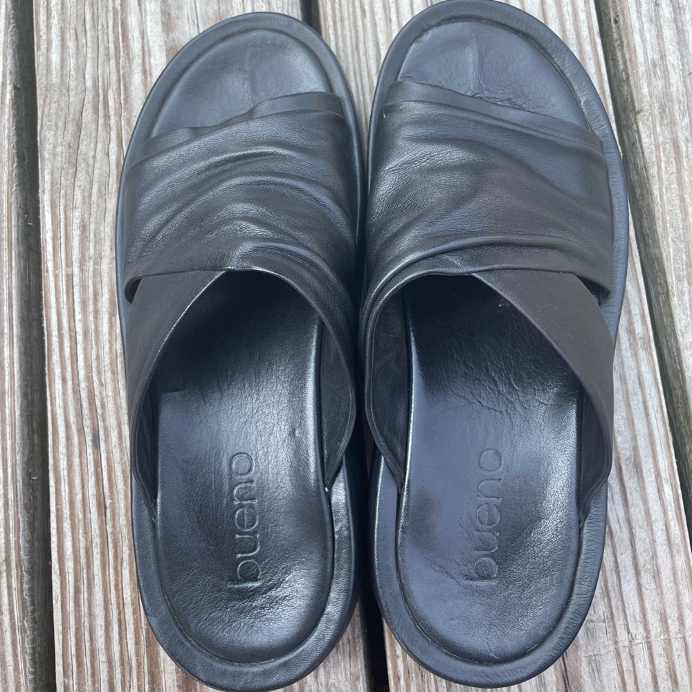 Bueno Black Leather Slide Sandals